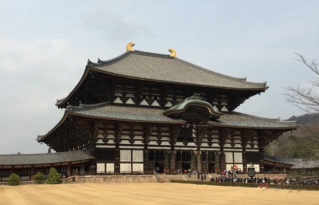 奈良のパワースポット　東大寺　大仏殿