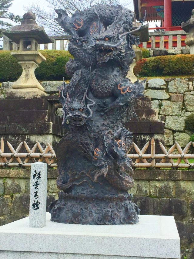 京都のパワースポット　清水寺　龍